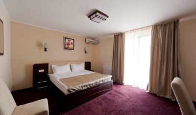 Imagine pentru Hotel Mondial 4* valabile pentru Litoral 2025