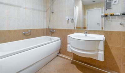 Imagine pentru Hotel MPM Astoria 4* valabile pentru Litoral 2025