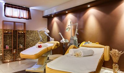 Imagine pentru Hotel MPM Zornitza Sands 4*  valabile pentru Litoral 2025