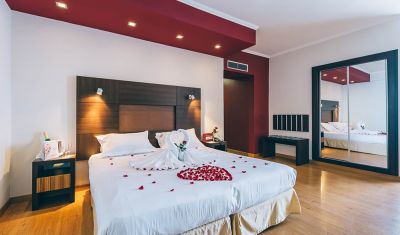 Imagine pentru Hotel Muthu Raga 4* valabile pentru Litoral 2025