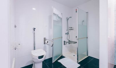 Imagine pentru Hotel Muthu Raga 4* valabile pentru Litoral 2025