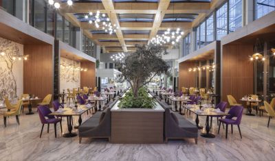 Imagine pentru Hotel Nirvana Cosmopolitan 5*  valabile pentru Litoral 2025