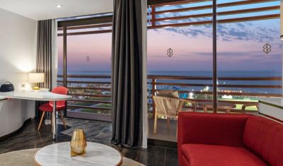Imagine pentru Hotel Nirvana Cosmopolitan 5*  valabile pentru Litoral 2025