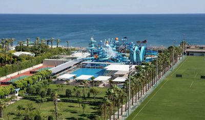 Imagine pentru Hotel Nirvana Cosmopolitan 5*  valabile pentru Litoral 2025
