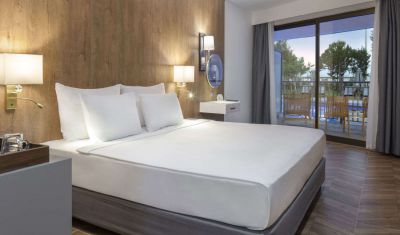 Imagine pentru Hotel Nirvana Cosmopolitan 5*  valabile pentru Litoral 2025