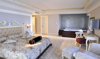 Imagine pentru Hotel Nirvana Dolce Vita 5*  valabile pentru Litoral 2025