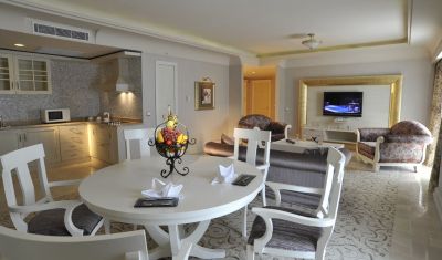 Imagine pentru Hotel Nirvana Dolce Vita 5*  valabile pentru Litoral 2025
