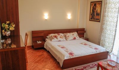 Imagine pentru Hotel Oasis 3* valabile pentru Litoral 2025