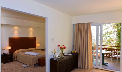 Imagine pentru Hotel Olympian Bay 4*  valabile pentru Litoral 2025