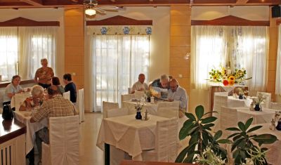 Imagine pentru Hotel Olympic Palladium 3*  valabile pentru Litoral 2025