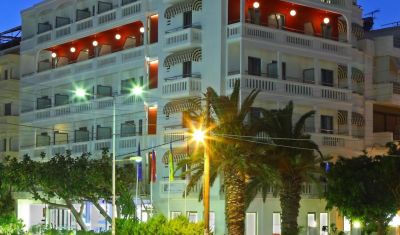 Imagine pentru Hotel Olympic Palladium 3*  valabile pentru Litoral 2025
