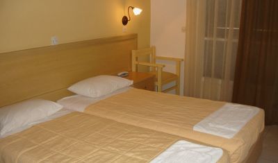 Imagine pentru Hotel Omiros 3* valabile pentru Litoral 2025