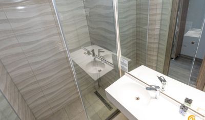 Imagine pentru Hotel Opal by the Sea 3* valabile pentru Litoral 2025