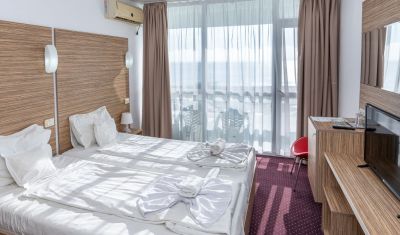 Imagine pentru Hotel Opal by the Sea 3* valabile pentru Litoral 2025