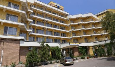 Imagine pentru Hotel Orfeu 3*  valabile pentru Litoral 2025