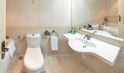 Imagine pentru Hotel Palace Sunny Day 5* valabile pentru Litoral 2025