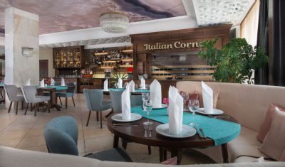 Imagine pentru Hotel Palace Sunny Day 5* valabile pentru Litoral 2025