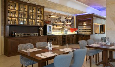 Imagine pentru Hotel Palace Sunny Day 5* valabile pentru Litoral 2025