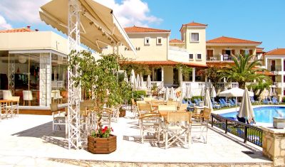 Imagine pentru Hotel Pallas 3*  valabile pentru Litoral 2025