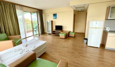 Imagine pentru Hotel Palma 4* valabile pentru Litoral 2025
