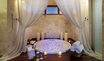 Imagine pentru Hotel Papillon Ayscha 5*  valabile pentru Litoral 2025