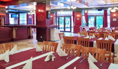 Imagine pentru Hotel Paradise Green Park 3* valabile pentru Litoral 2025