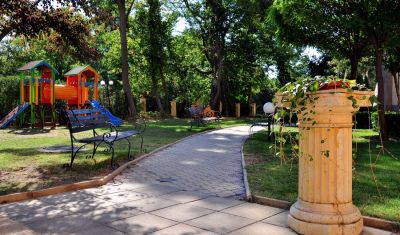 Imagine pentru Hotel Paradise Green Park 3* valabile pentru Litoral 2025