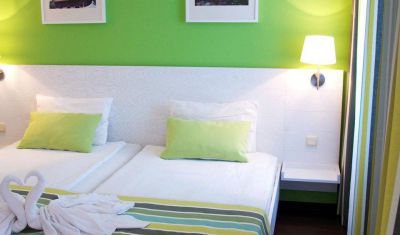 Imagine pentru Hotel Paradise Green Park 3* valabile pentru Litoral 2025