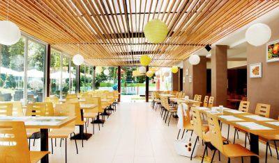 Imagine pentru Hotel Paradise Green Park 3* valabile pentru Litoral 2025