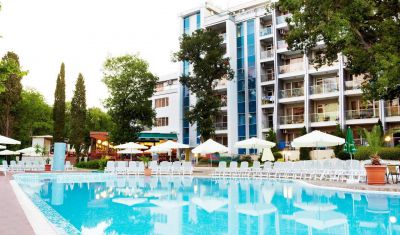 Imagine pentru Hotel Paradise Green Park 3* valabile pentru Litoral 2025