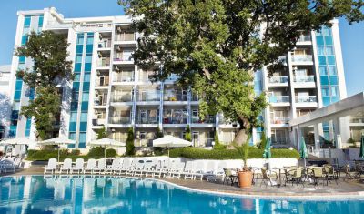 Imagine pentru Hotel Paradise Green Park 3* valabile pentru Litoral 2025