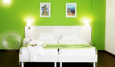 Imagine pentru Hotel Paradise Green Park 3* valabile pentru Litoral 2025