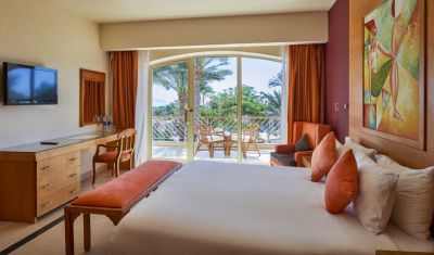Imagine pentru Hotel Parrotel Beach Resort 5* valabile pentru Litoral 2025