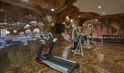 Imagine pentru Hotel Parrotel Beach Resort 5* valabile pentru Litoral 2025