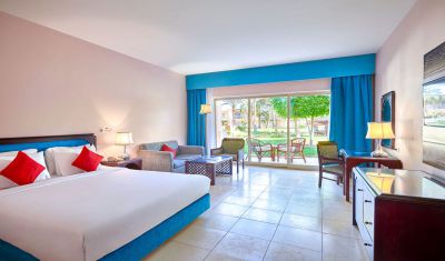 Imagine pentru Hotel Parrotel Beach Resort 5* valabile pentru Litoral 2025