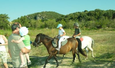 Imagine pentru Hotel Perdika Resort 3*  valabile pentru Litoral 2025