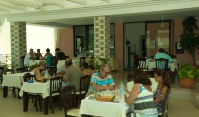Imagine pentru Hotel Perdika Resort 3*  valabile pentru Litoral 2025