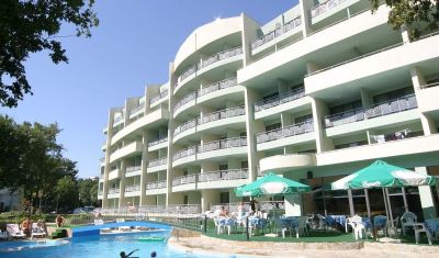 Imagine pentru Hotel Perunika 3* valabile pentru Litoral 2025