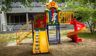 Imagine pentru Hotel Perunika 3* valabile pentru Litoral 2025