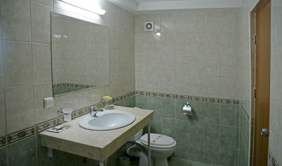 Imagine pentru Hotel Perunika 3* valabile pentru Litoral 2025