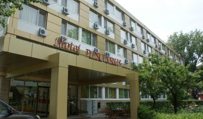 Imagine pentru Hotel Pescarus Mamaia 2*  valabile pentru Litoral 2025