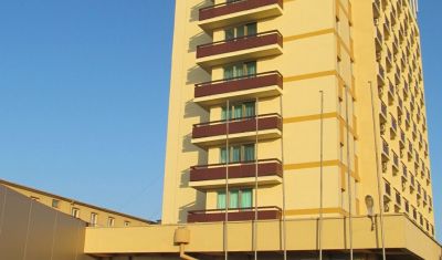 Imagine pentru Hotel Petrolul 3* valabile pentru Litoral 2025