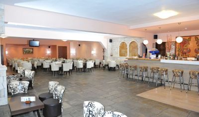 Imagine pentru Hotel Philoxenia 4* valabile pentru Litoral 2025