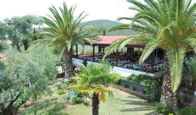 Imagine pentru Hotel Philoxenia 4* valabile pentru Litoral 2025