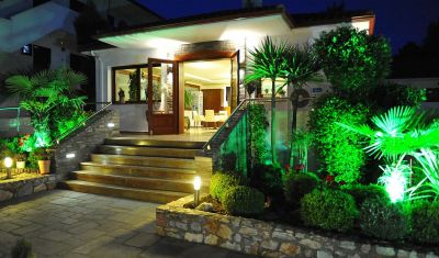 Imagine pentru Hotel Philoxenia 4* valabile pentru Litoral 2025