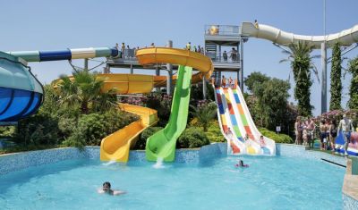 Imagine pentru Hotel Pine Bay Holiday Resort 5* valabile pentru Litoral 2025