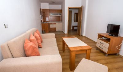 Imagine pentru Hotel Polyusi 3* valabile pentru Litoral 2025