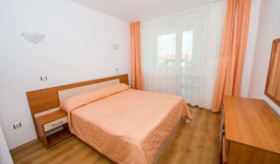 Imagine pentru Hotel Polyusi 3* valabile pentru Litoral 2025