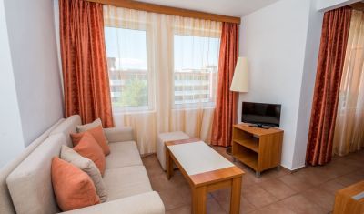 Imagine pentru Hotel Polyusi 3* valabile pentru Litoral 2025