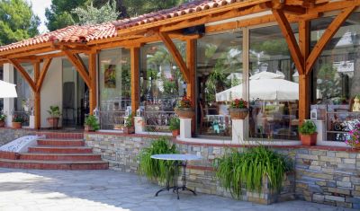 Imagine pentru Hotel Porfi Beach 3*  valabile pentru Litoral 2025